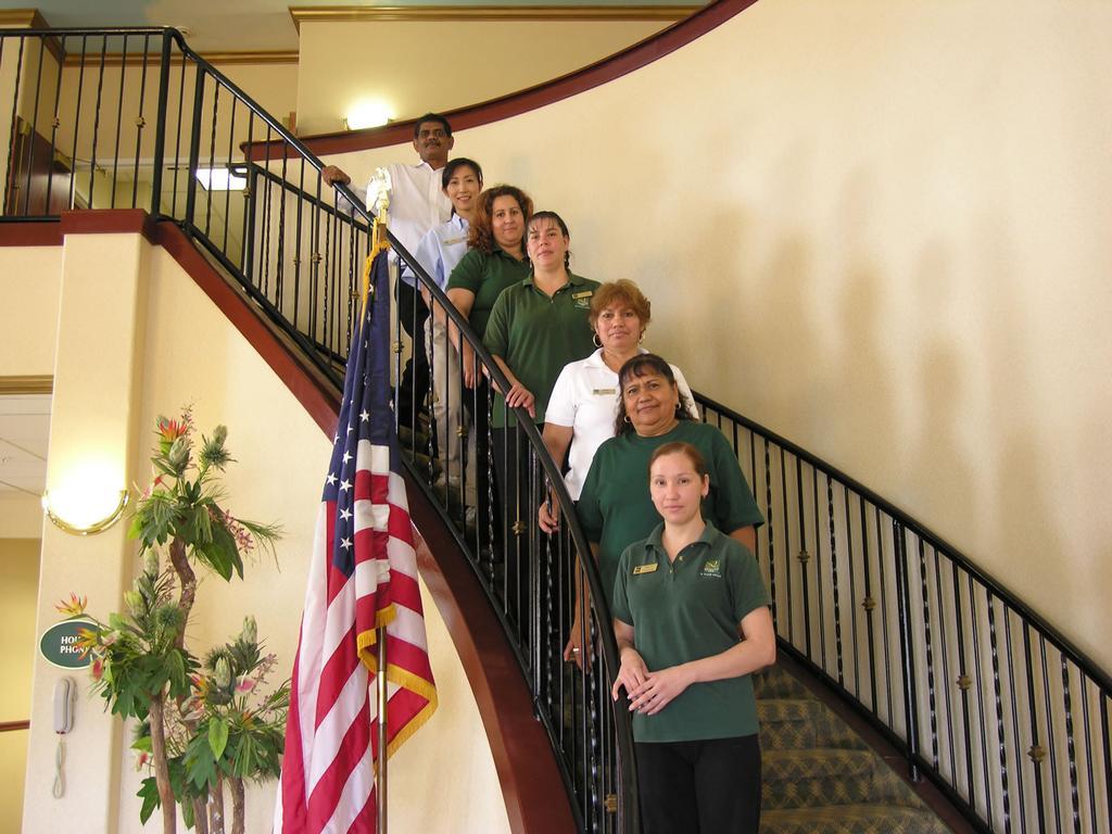 Quality Inn Zephyrhills-Dade City Ngoại thất bức ảnh